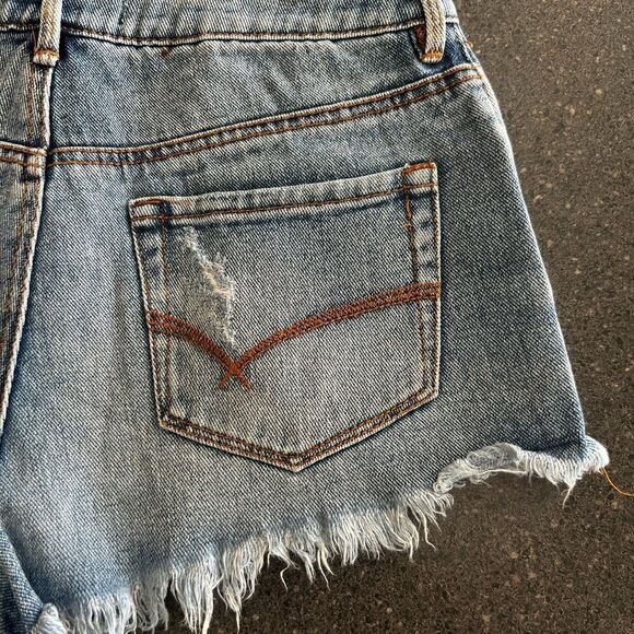 Bullhead high-rise Jean short size 5 - Picture 9 of 10